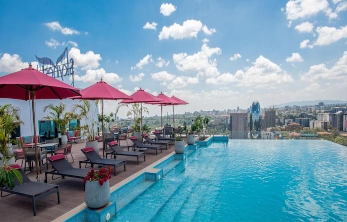 Appartamento Luxury Skynest With Gym And Pool In Westlands Nairobi Esterno foto
