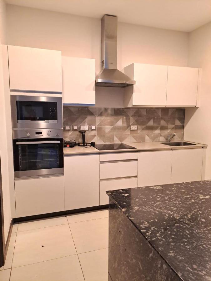 Appartamento Luxury Skynest With Gym And Pool In Westlands Nairobi Esterno foto