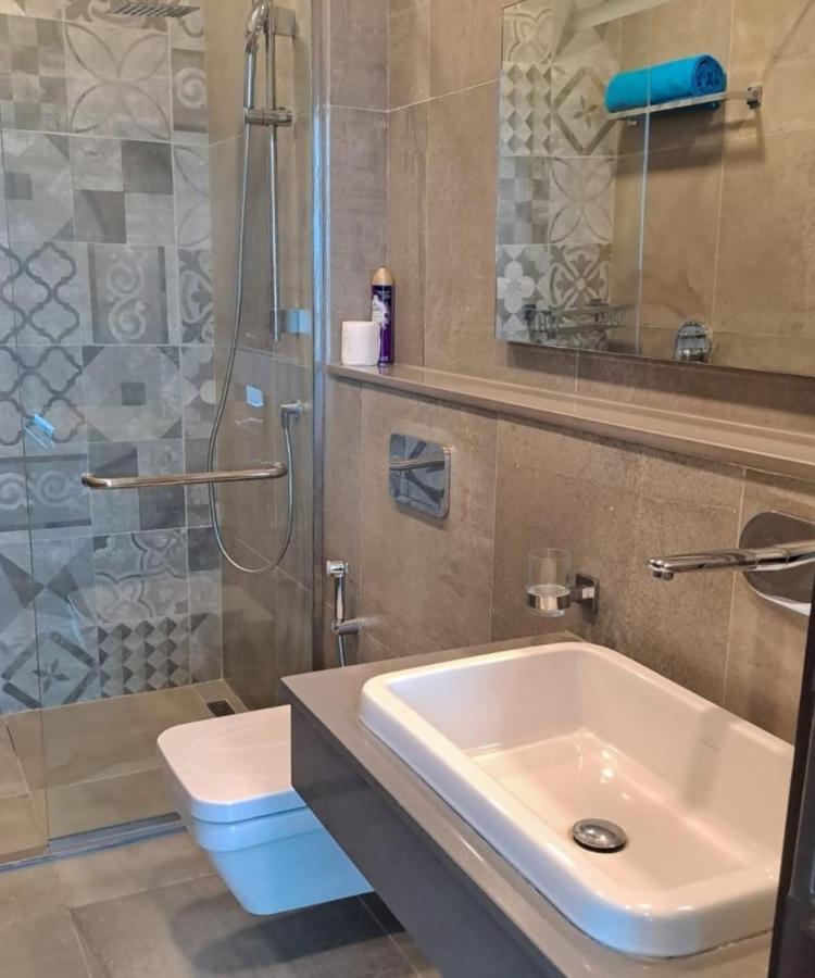 Appartamento Luxury Skynest With Gym And Pool In Westlands Nairobi Esterno foto